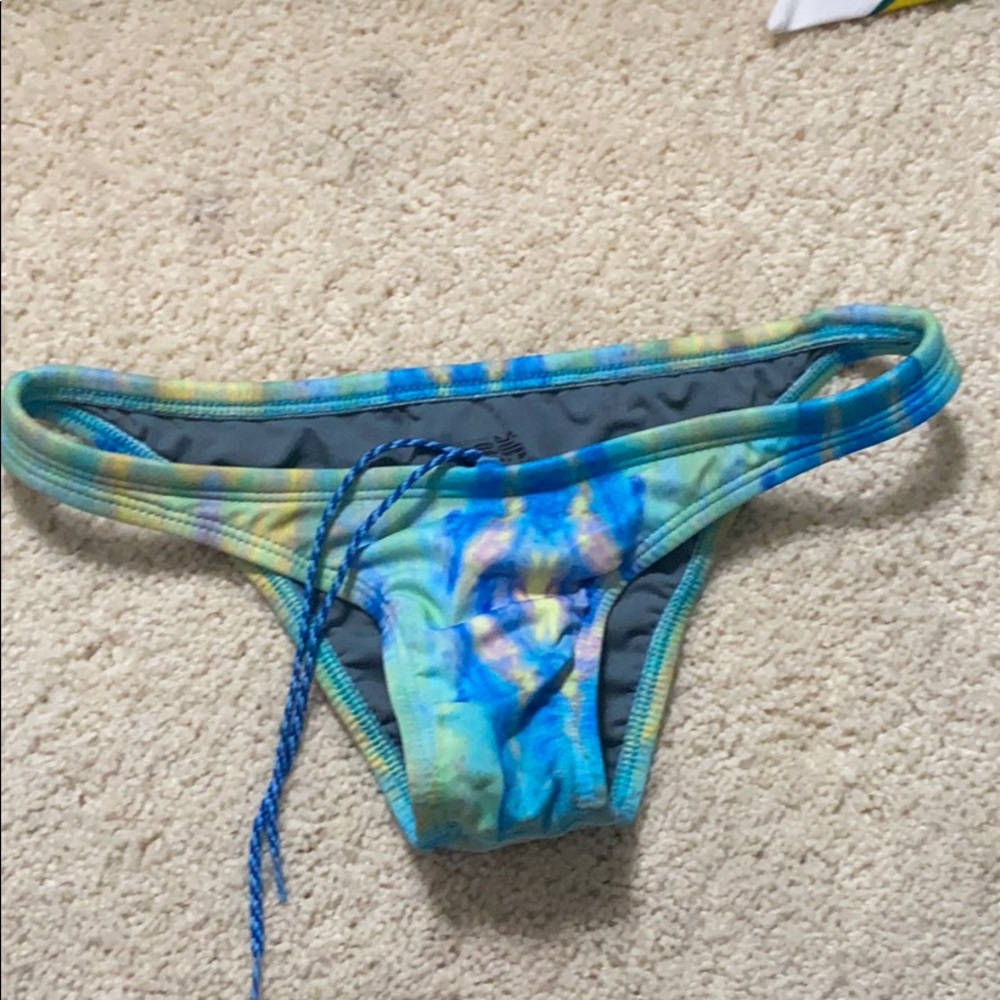 Multi color jolyn bottoms!